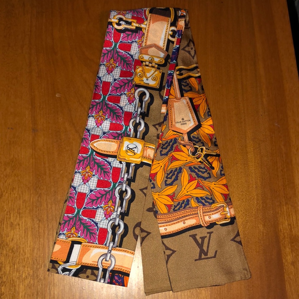 Louis Vuitton Bandeau Scarf